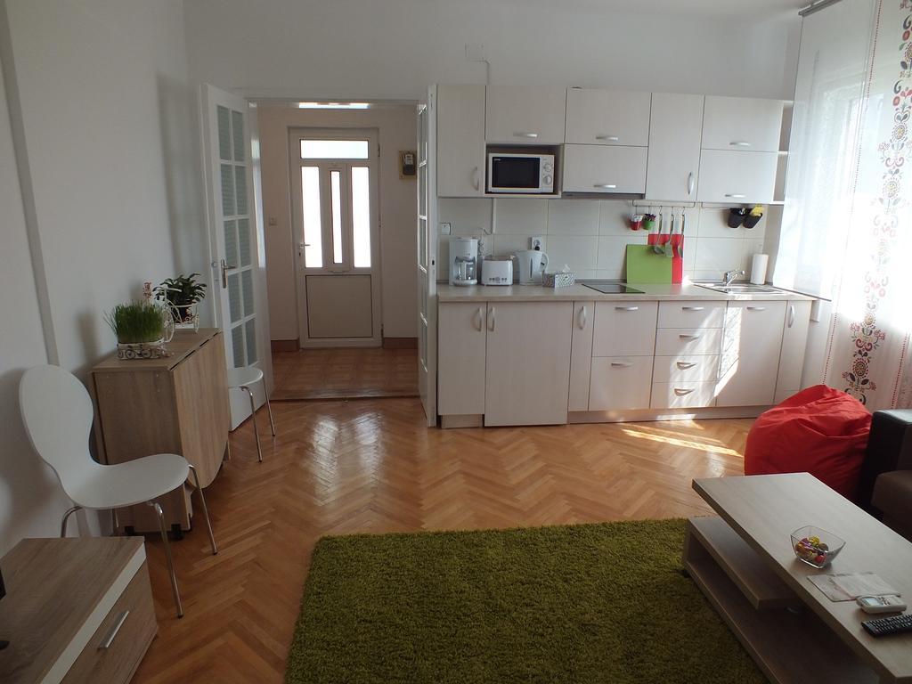 B Apartments - Bike Apartment ทิมิชัวรา ภายนอก รูปภาพ